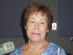 Anne-Lawrence-Clothesline-Historian-and-Hobbyist